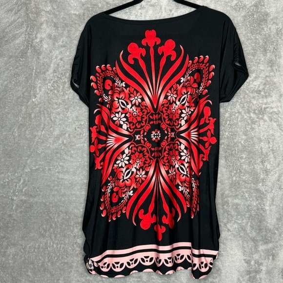 Amazon XL Shirt‎ Top Black Red Paisley Short Sleeve Scoop Neck Silk Embellished - Picture 5 of 7